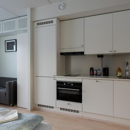 Easy Stay Rooms & Apartments Near Airport Vantaa Extérieur photo