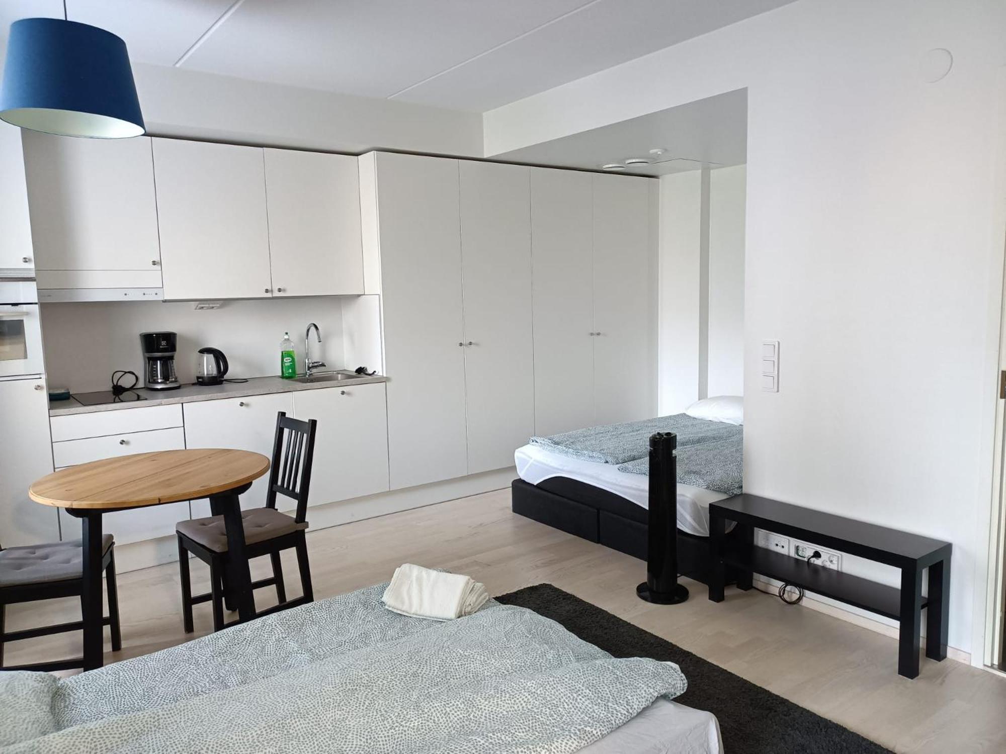 Easy Stay Rooms & Apartments Near Airport Vantaa Extérieur photo