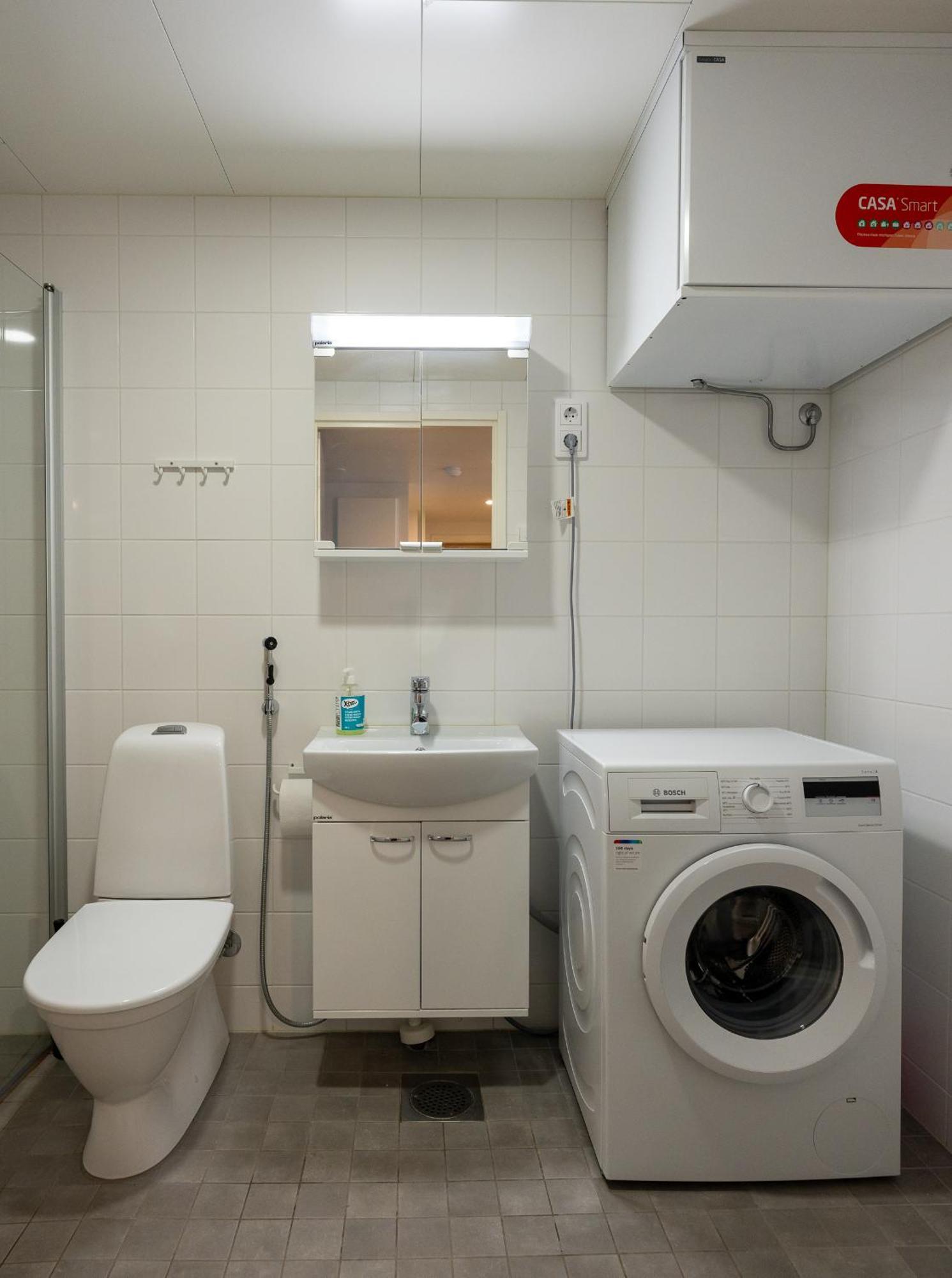 Easy Stay Rooms & Apartments Near Airport Vantaa Extérieur photo