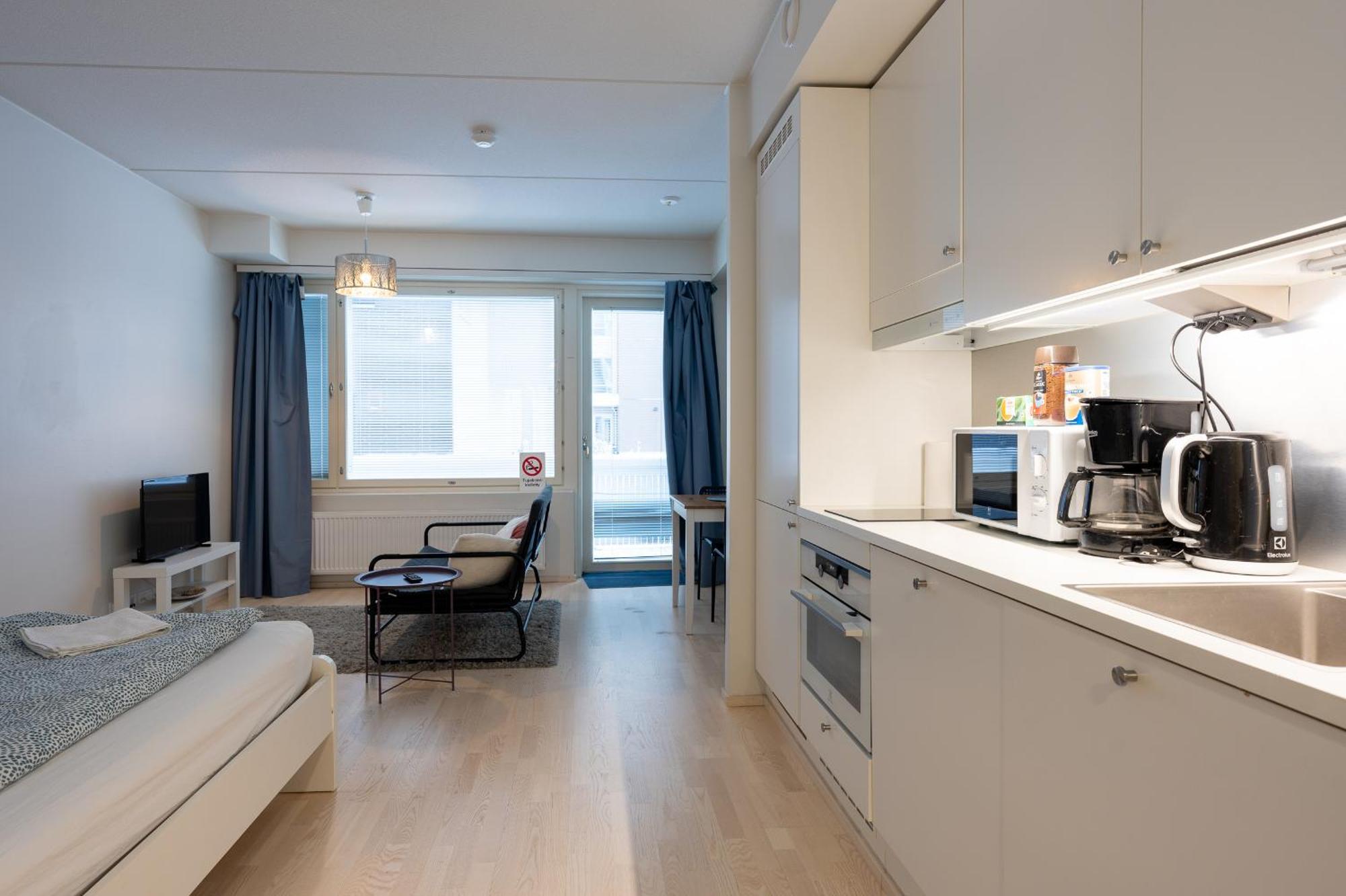 Easy Stay Rooms & Apartments Near Airport Vantaa Extérieur photo