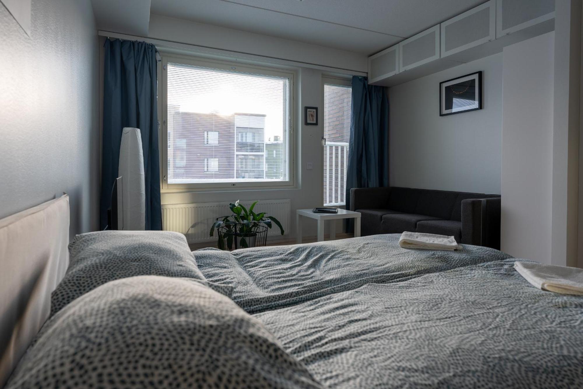 Easy Stay Rooms & Apartments Near Airport Vantaa Extérieur photo