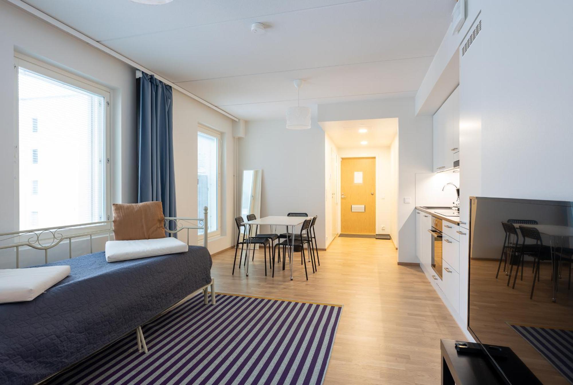 Easy Stay Rooms & Apartments Near Airport Vantaa Extérieur photo