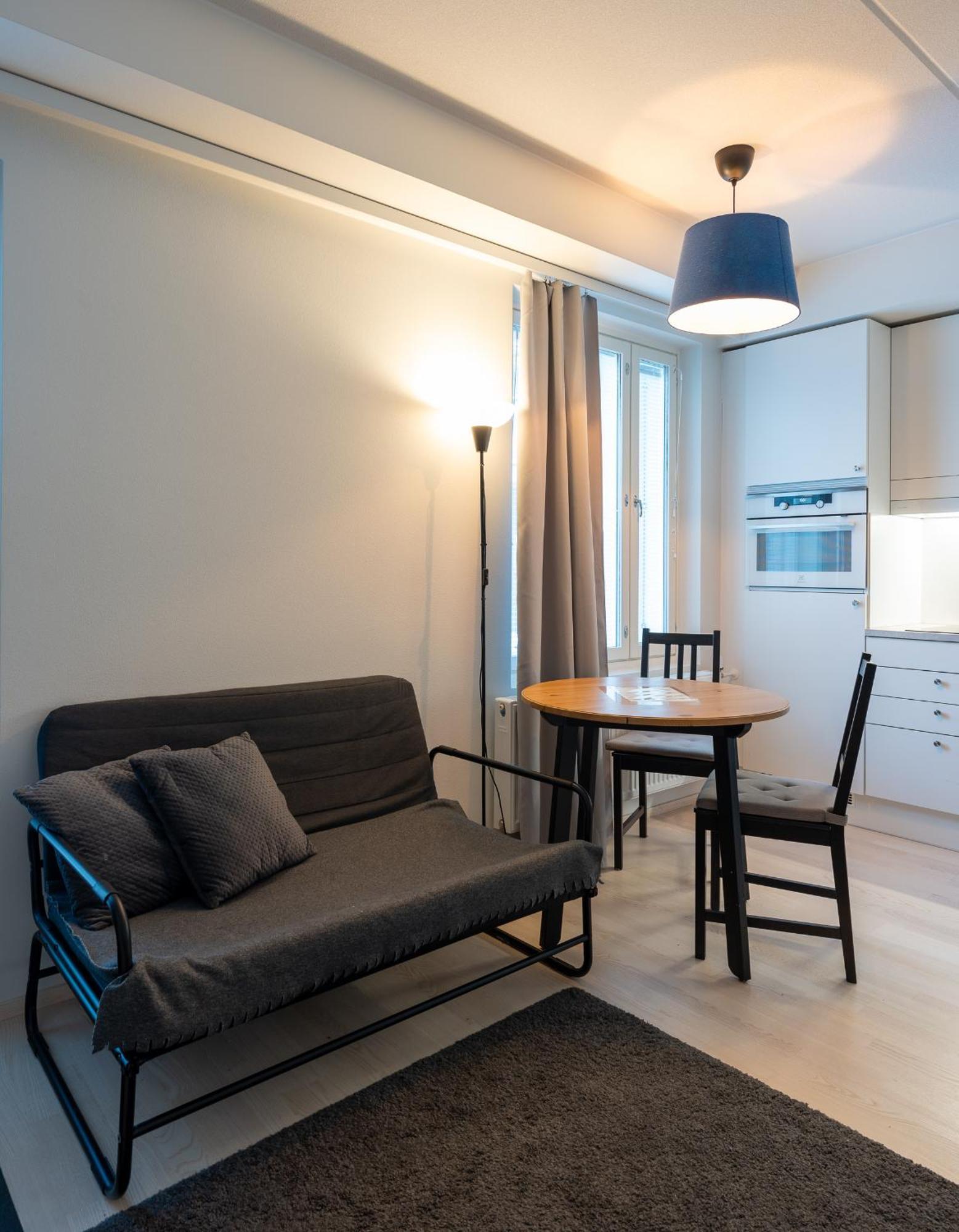 Easy Stay Rooms & Apartments Near Airport Vantaa Extérieur photo